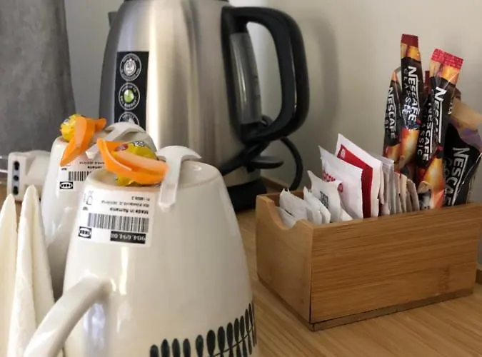 The Castle Inside Гостевой дом Рим