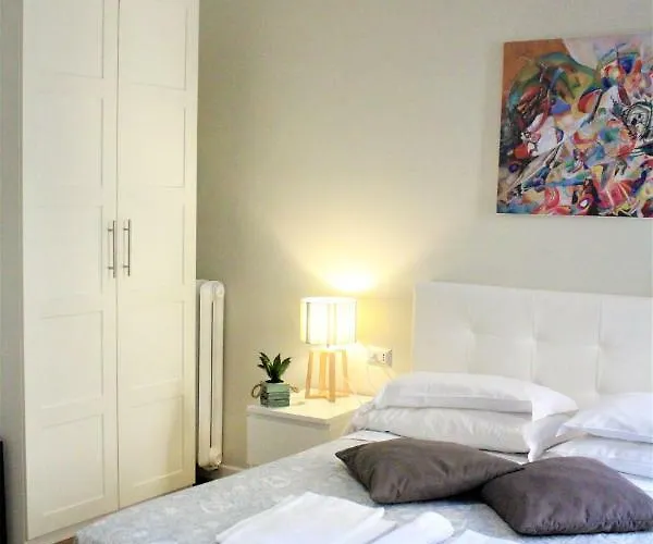 The Castle Inside Гостевой дом 4*