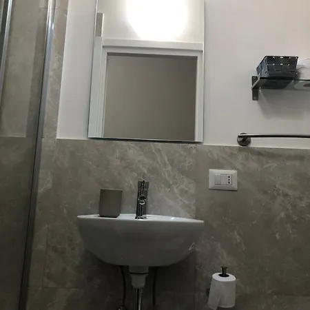 Pensión The Castle Inside Roma