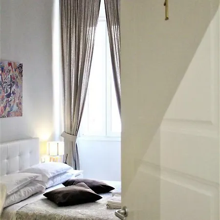 The Castle Inside Гостевой дом