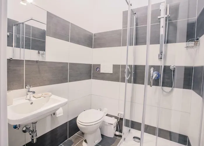 Gæstehus The Castle Inside Rom